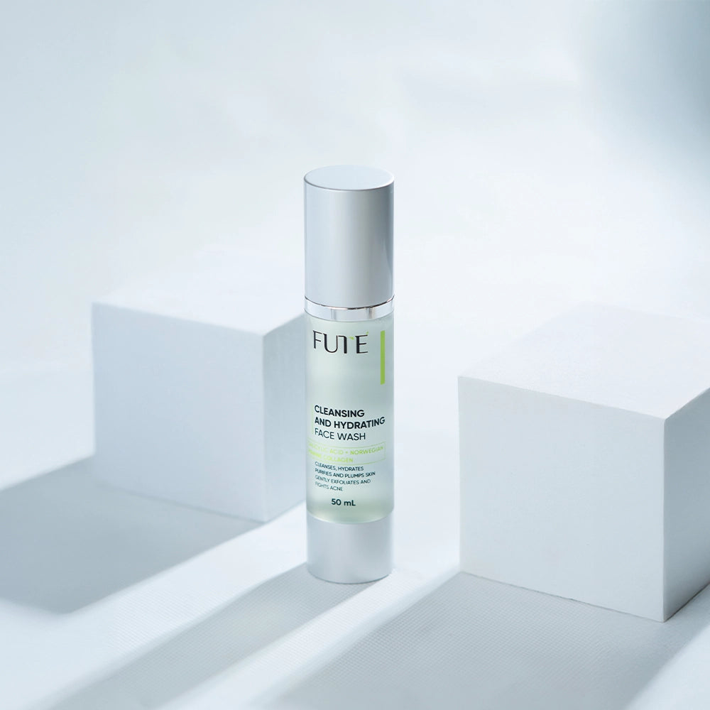 FUTÉ CLEANSING AND HYDRATING FACE WASH